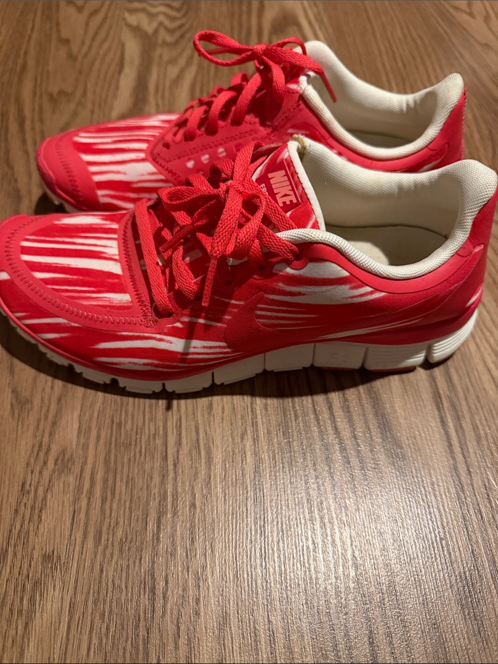 Nike FREE 5.0 women’s sneaker. No box. - Picture 2 of 3